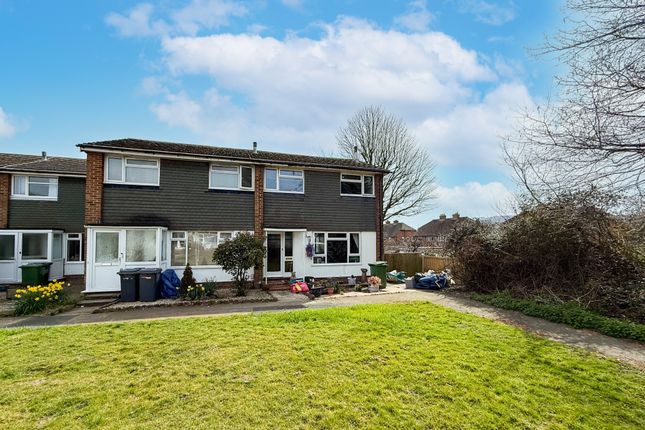 3 bed end terrace house