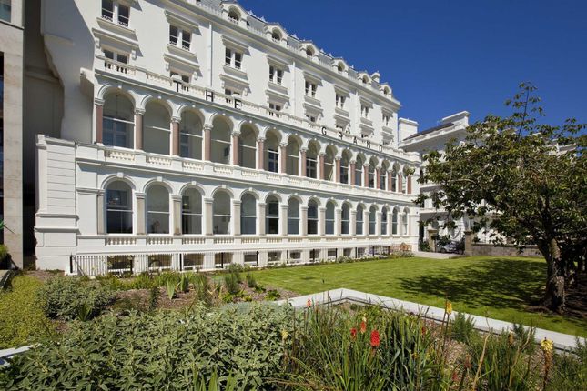 The Grand, The Hoe 2 bed apartment for sale