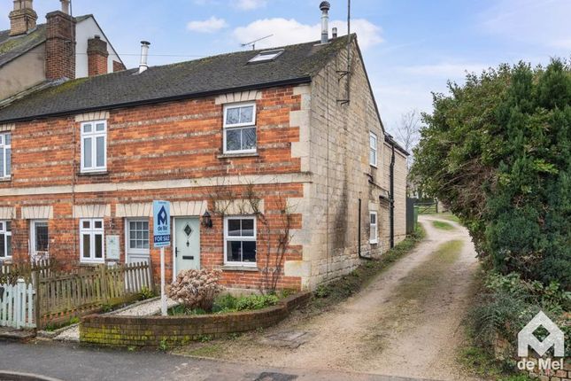 2 bedroom end of terrace house for sale