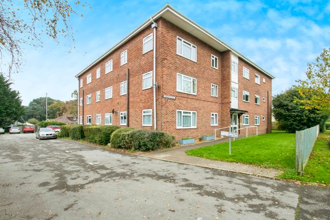 2 bed flat