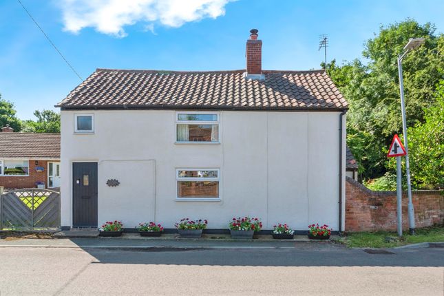 4 bed detached house