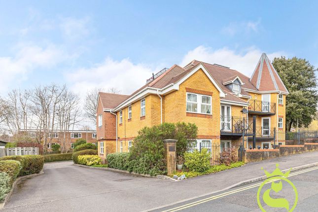 Wyndham Road, Poole BH14 2 bed flat for sale