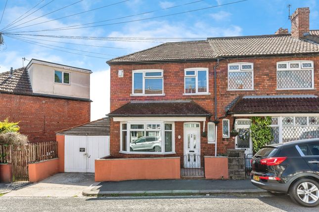 3 bed end terrace house
