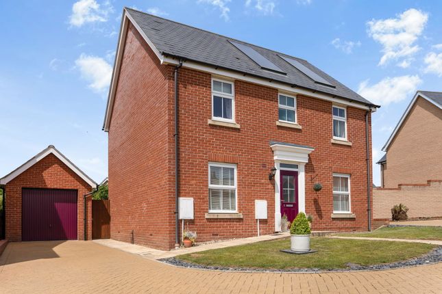 Emma Girling Close, Ipswich IP7 4 bed detached house for sale