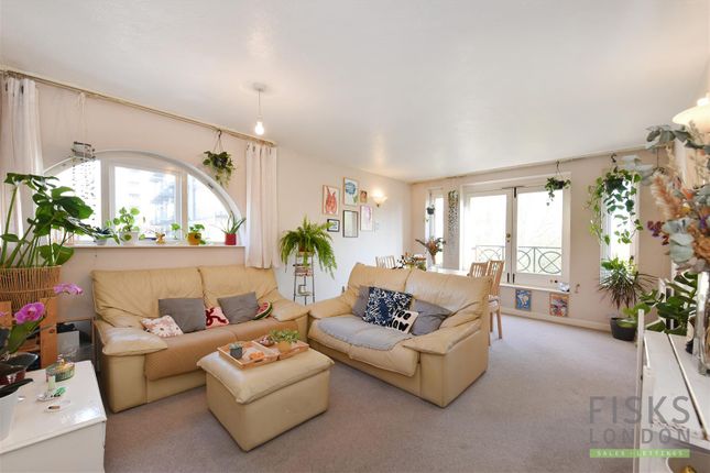 3 bedroom duplex for sale