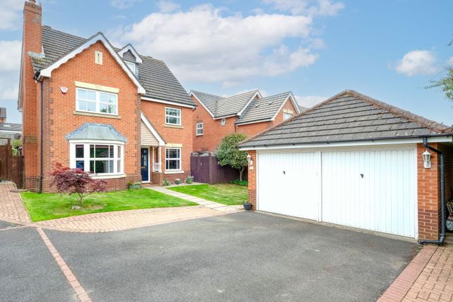 Great Hockings Lane, Webheath... 4 bed detached house for sale