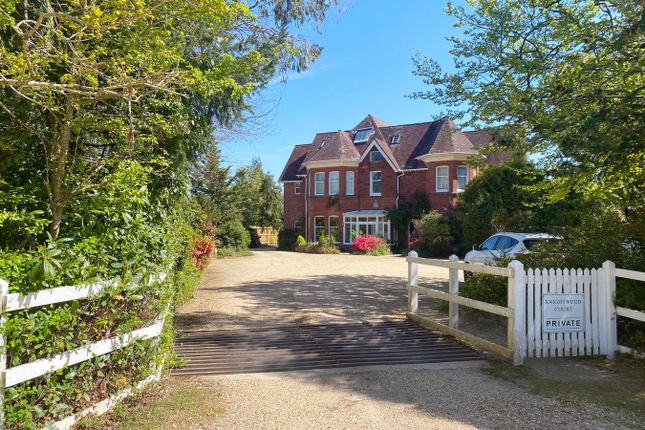 Rhinefield Road, Brockenhurst, SO42 2 bed townhouse for sale