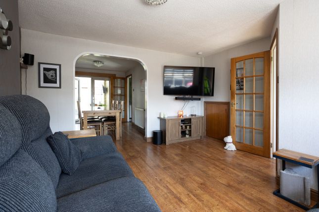 Ranfurly Gardens, Kirkcaldy... 3 bed detached house for sale