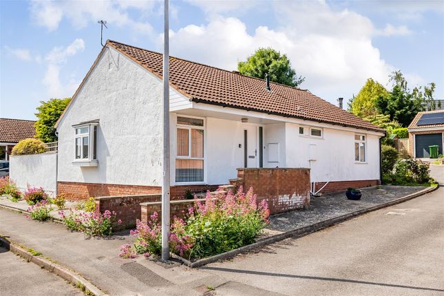 Dukes Way, Axminster EX13 3 bed detached bungalow for sale