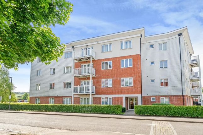High Wycombe,  Buckinghamshire,  HP11 2 bed flat for sale