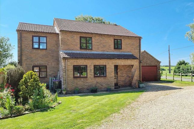 4 bed detached house