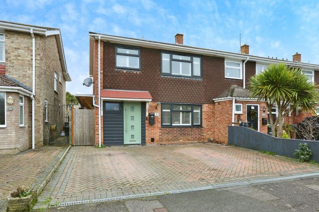 3 bed end terrace house