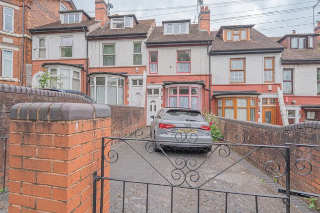 4 bedroom terraced house for sale