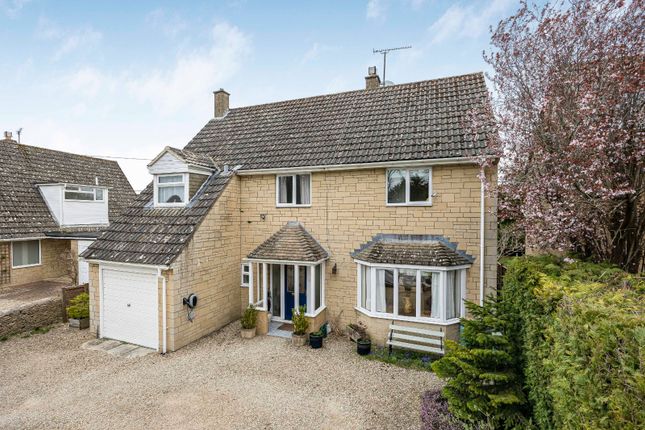 London Road, Fairford... 4 bed detached house for sale