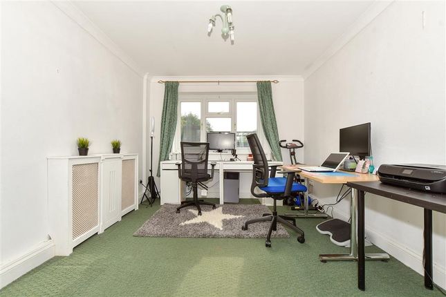 Friends Avenue, Margate, Kent 5 bed detached house for sale