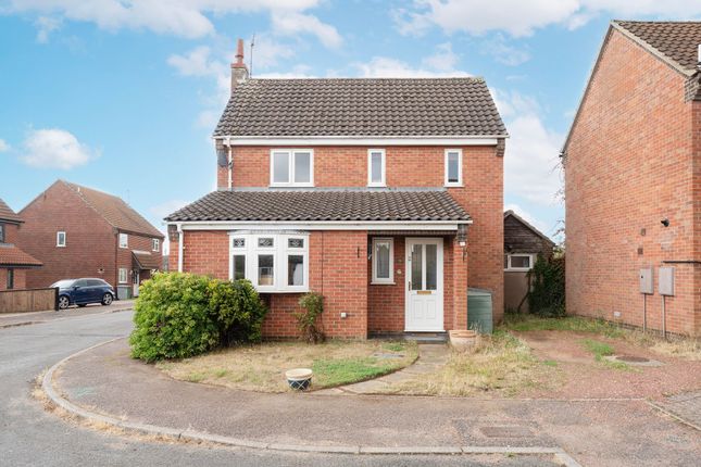 4 bed detached house