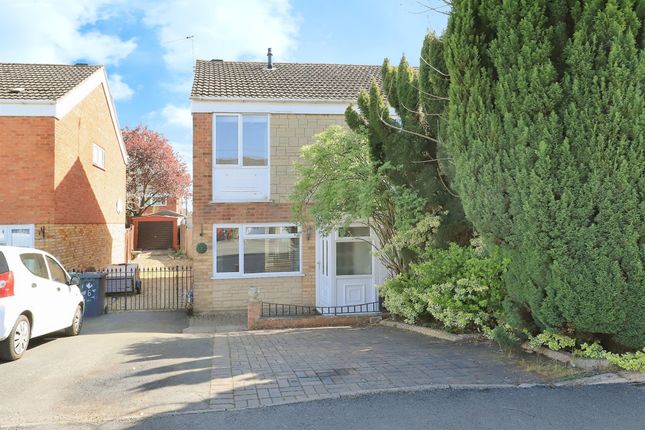 3 bed semi-detached house