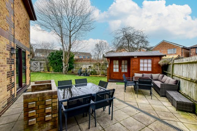 4 bedroom terraced house for sale