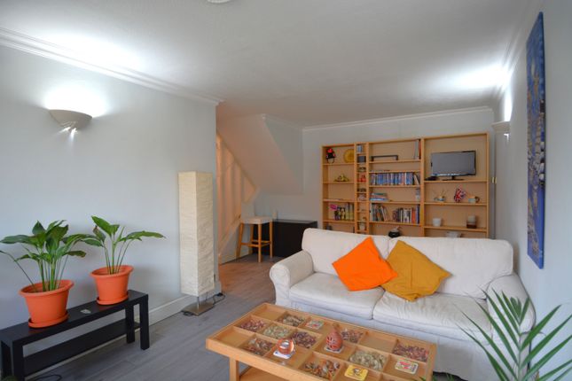 3 bed maisonette