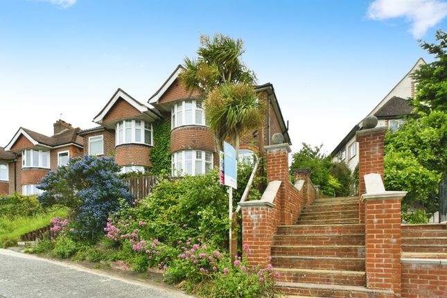 3 bed semi-detached house