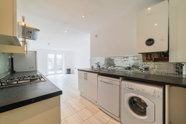 4 bed terraced house