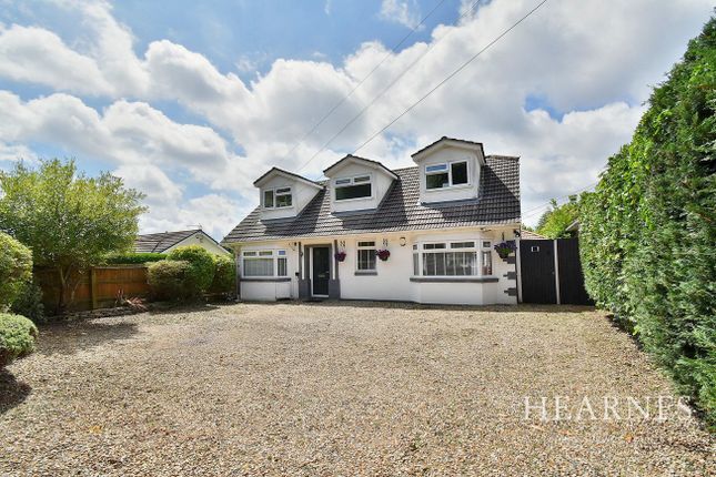 5 bed detached house