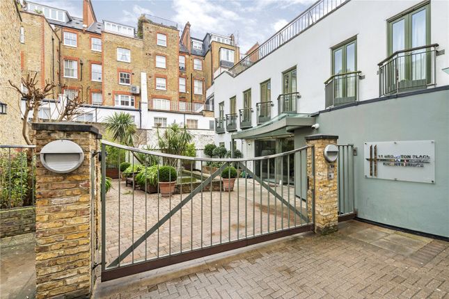Harrods Court, SW3 2 bed apartment for sale