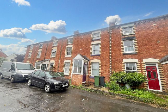 Gloucester Road, Stonehouse GL10 3 bed terraced house for sale