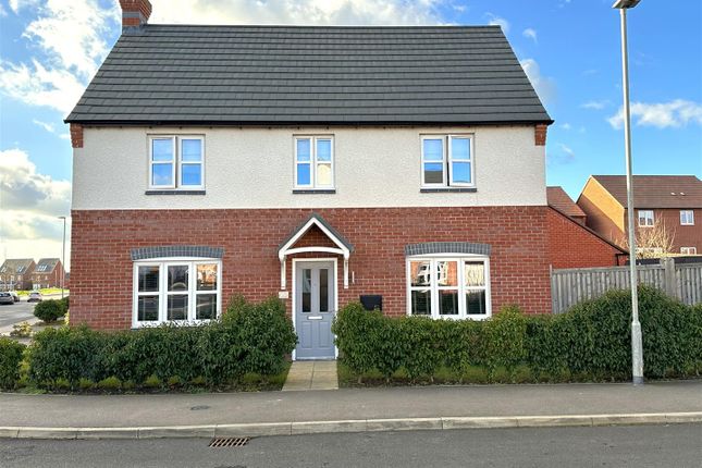 Spinners Way, Middlebeck, Newark 4 bed detached house for sale