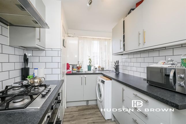 2 bed flat