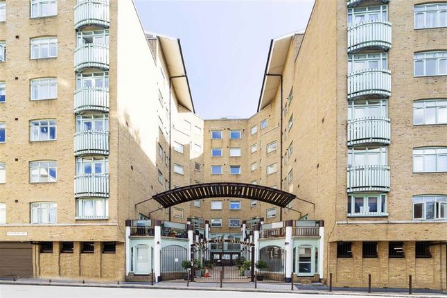 Bermondsey Wall West, London SE16 1 bed flat for sale