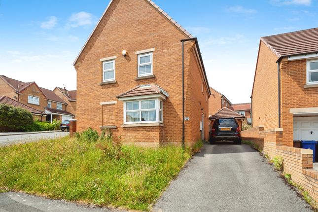 4 bed detached house