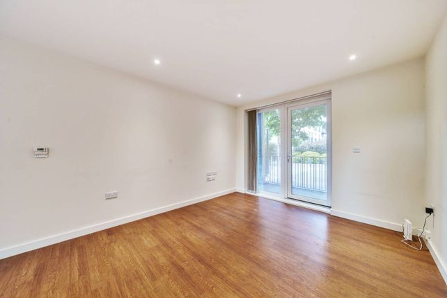 2 bed flat