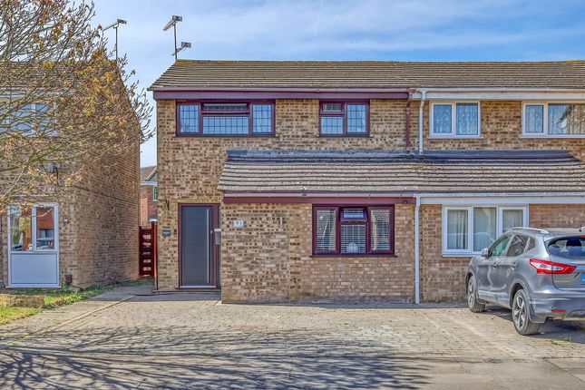 4 bedroom semi-detached house for sale