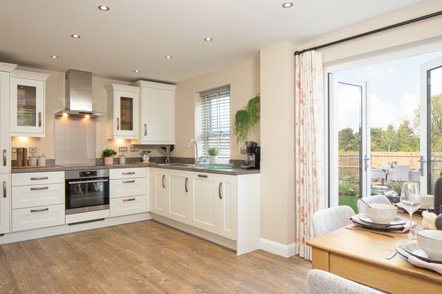 4 bed terraced house