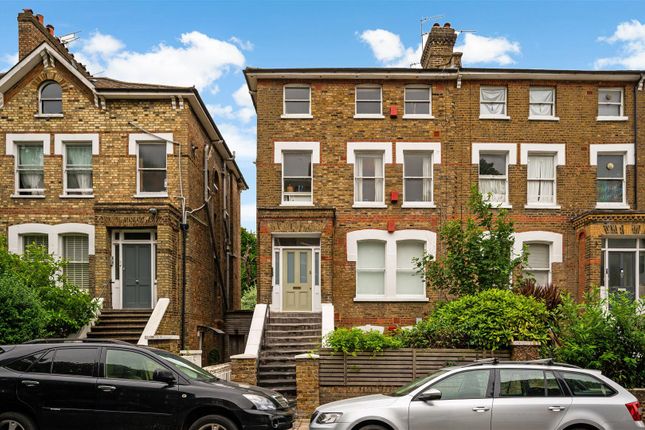 Hazellville Road, London, N19 2 bed flat for sale