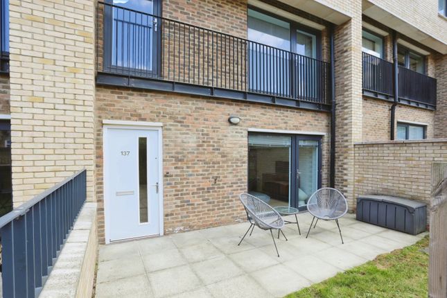 2 bed maisonette