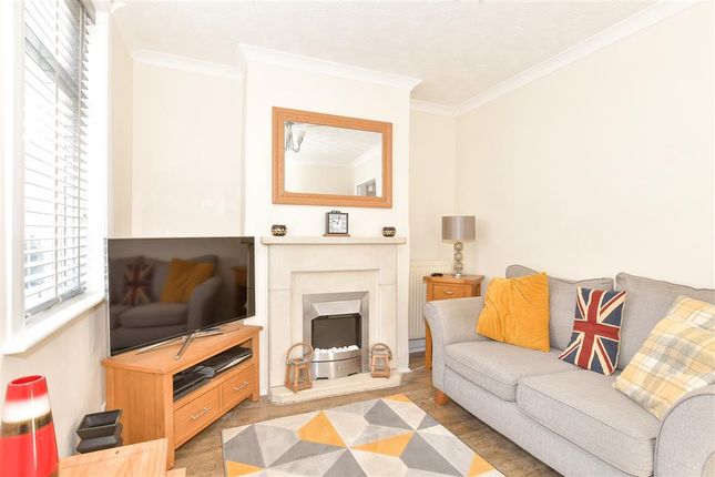 High Street, Wouldham, Rochester, Kent 2 bed terraced house for sale
