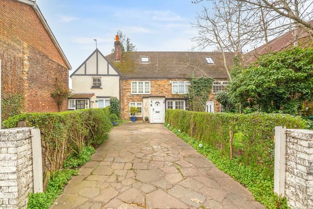 The Burroughs, London NW4 2 bed terraced house for sale