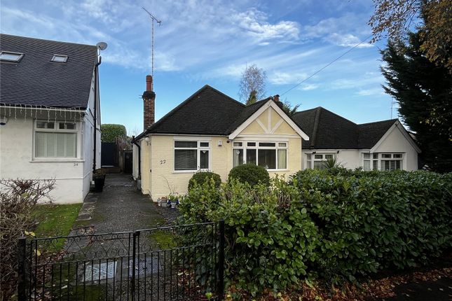 Potters Lane, Hertfordshire EN5 3 bed bungalow for sale