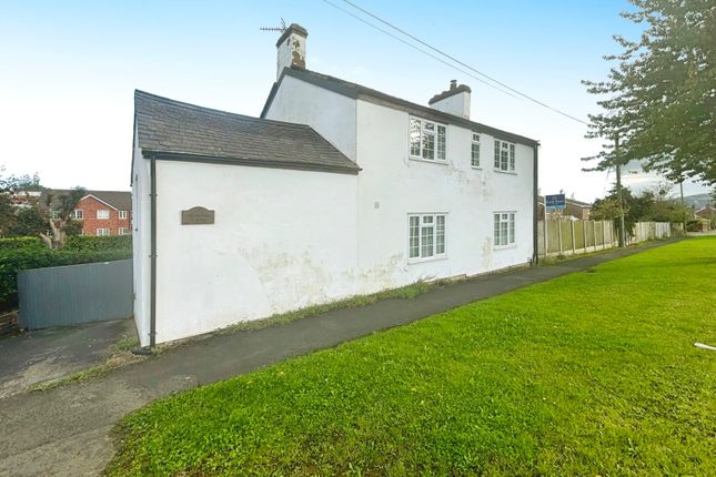 3 bed detached house