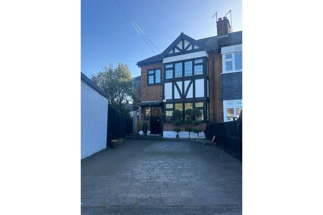 4 bedroom semi-detached house for sale