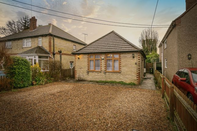 2 bed detached bungalow