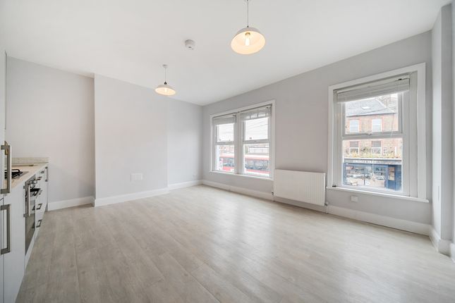 2 bed flat