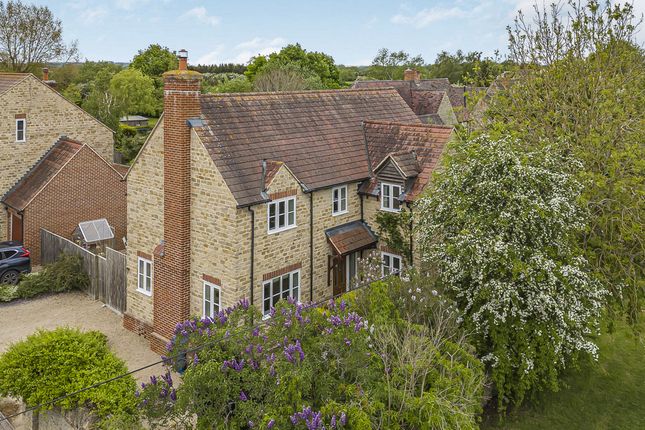 Five Acres, Murcott, OX5 4 bed detached house for sale