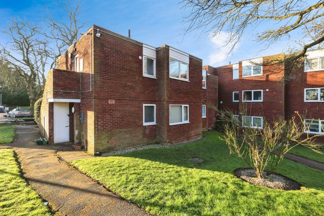 2 bed flat