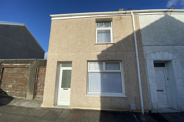 2 bed end terrace house