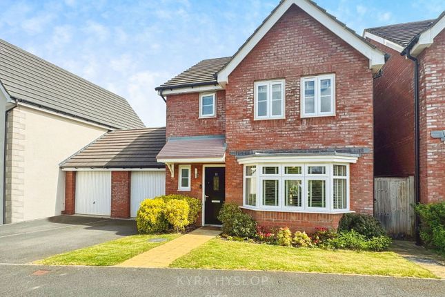 3 bed detached house