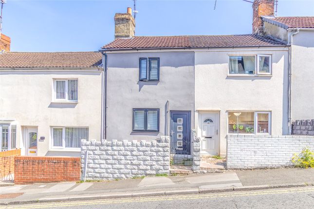 Eastcott Hill, Swindon SN1 2 bed terraced house for sale
