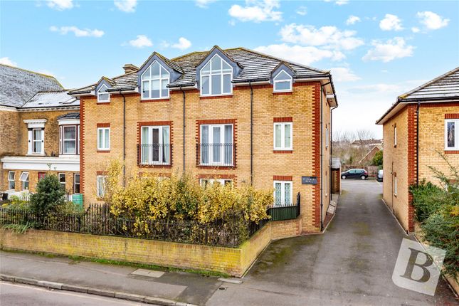 Lennox Road, Gravesend, Kent, DA11 2 bed apartment for sale